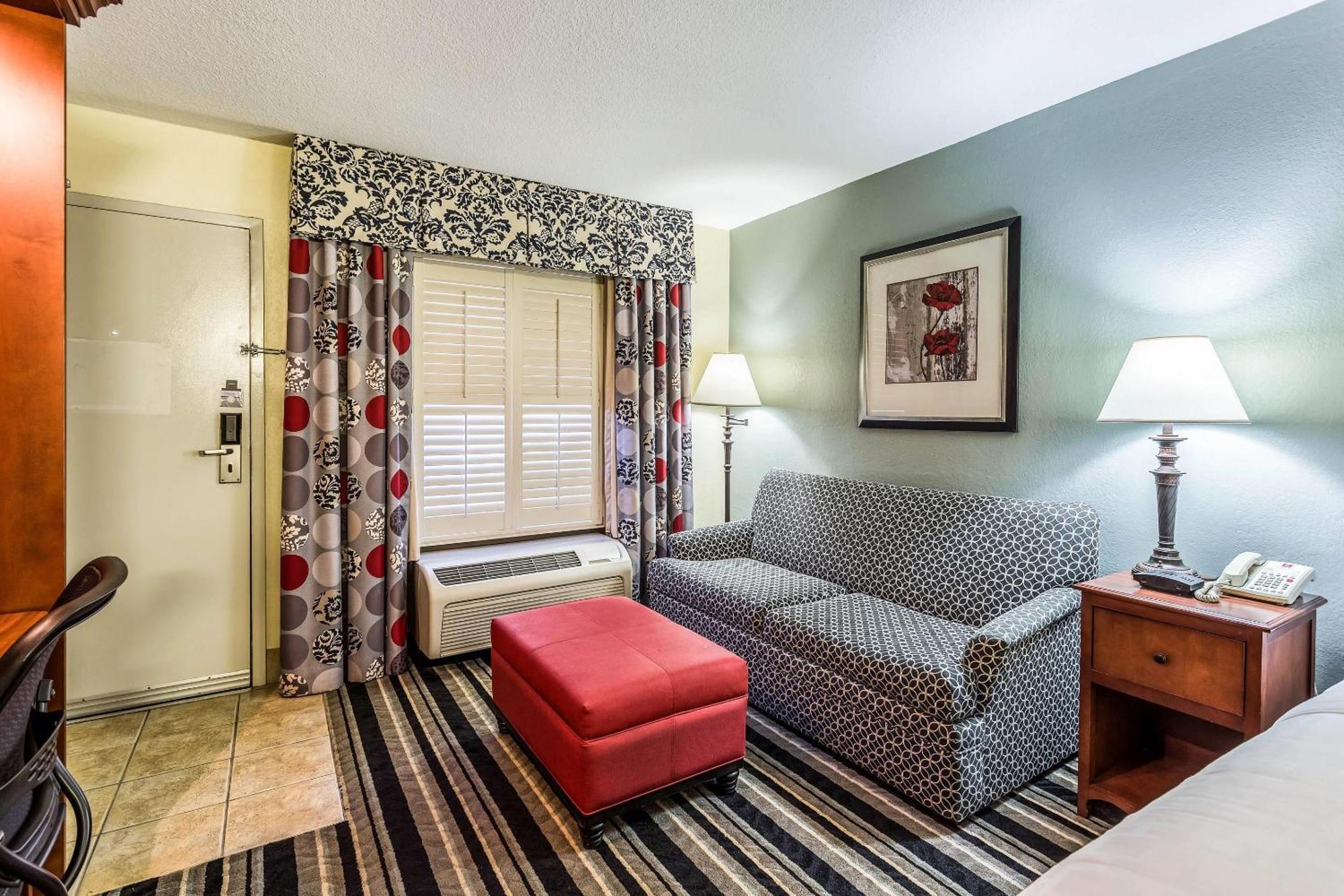 Clarion Pointe Research Park