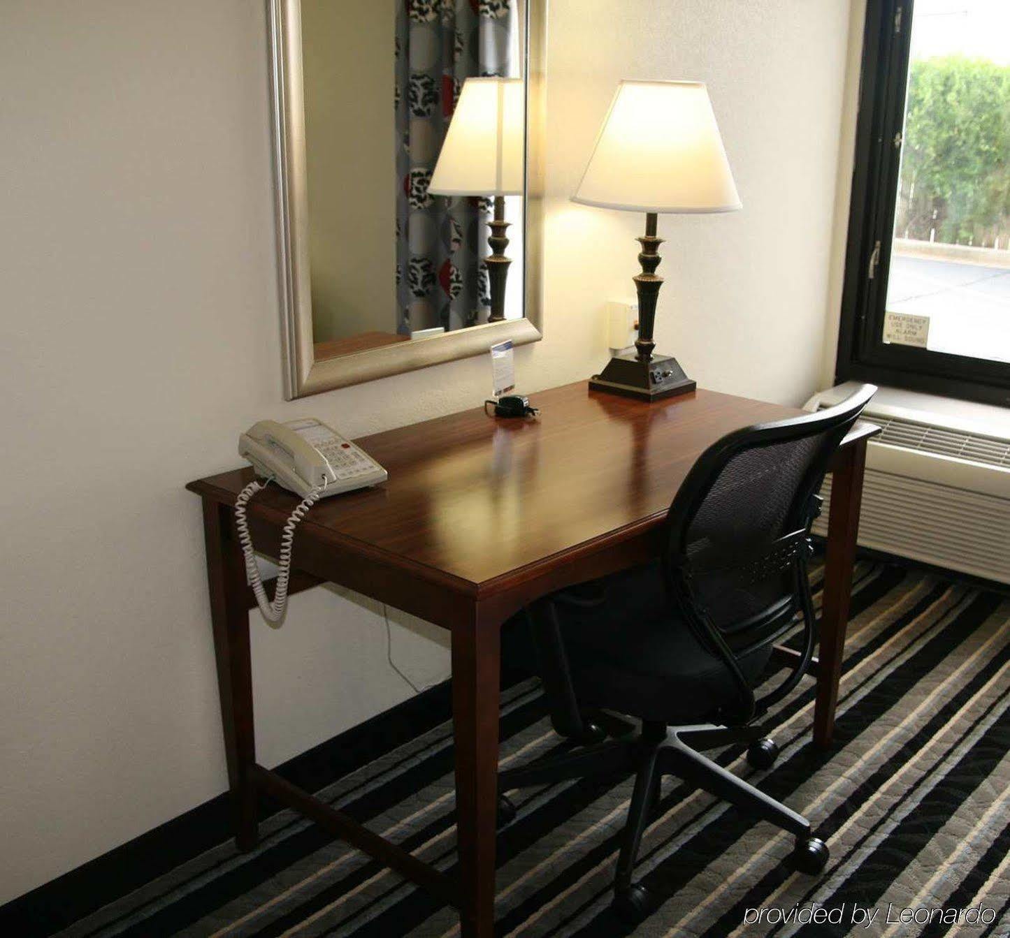 Clarion Pointe Research Park 3* Huntsville